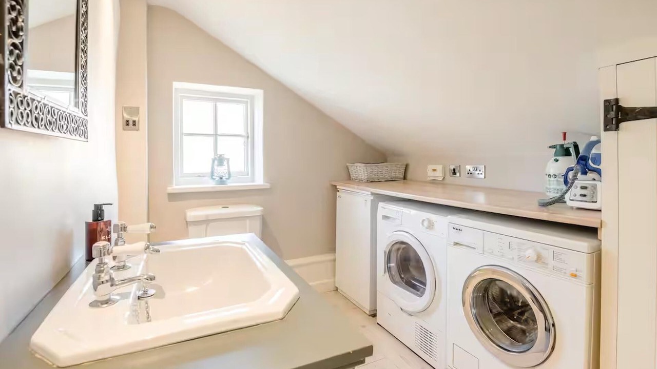 Photo of Bathroom in Whichford