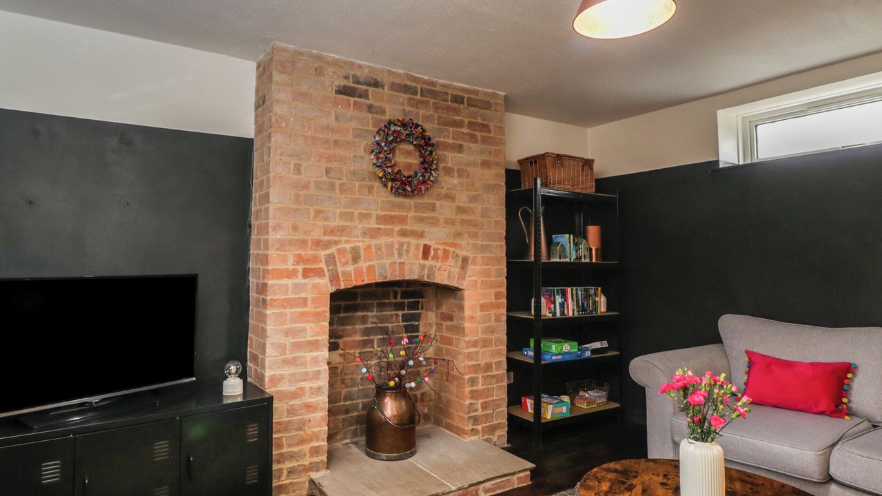 Photo of Livingroom in Devizes