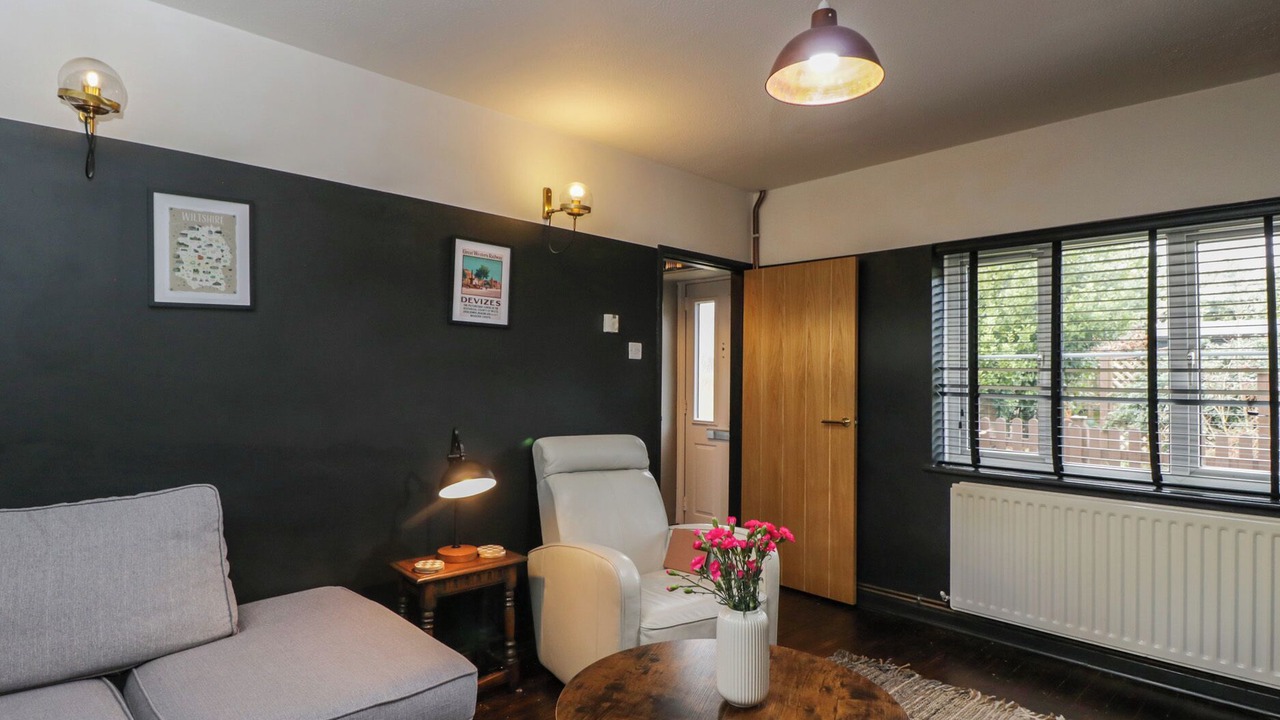 Photo of Livingroom in Devizes