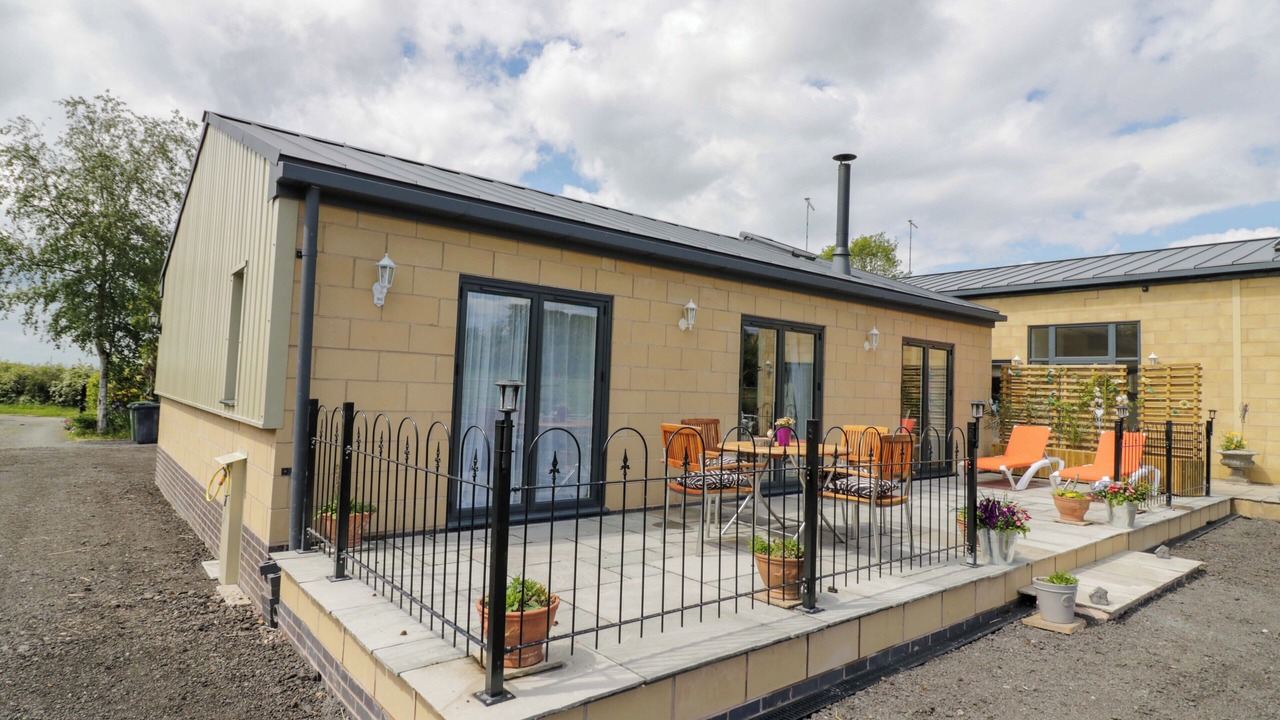 Photo of Outdoor in Astwood Bank