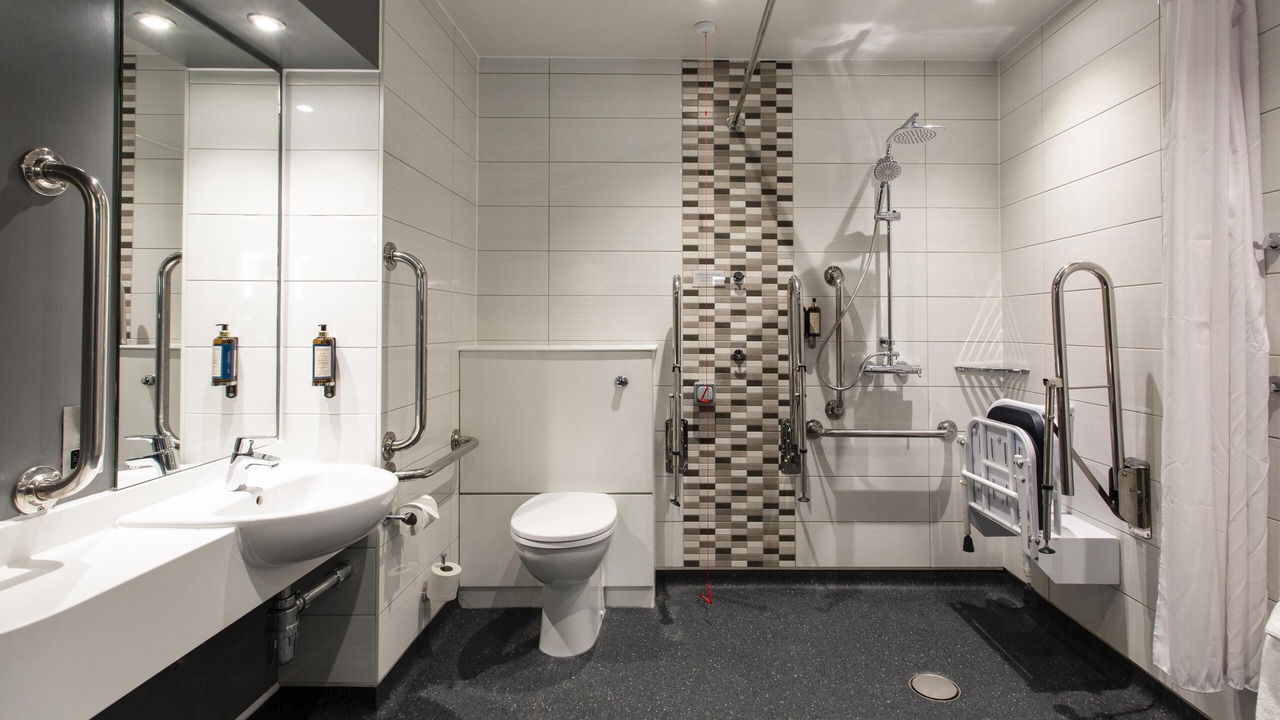 Photo of Bathroom in Warwick