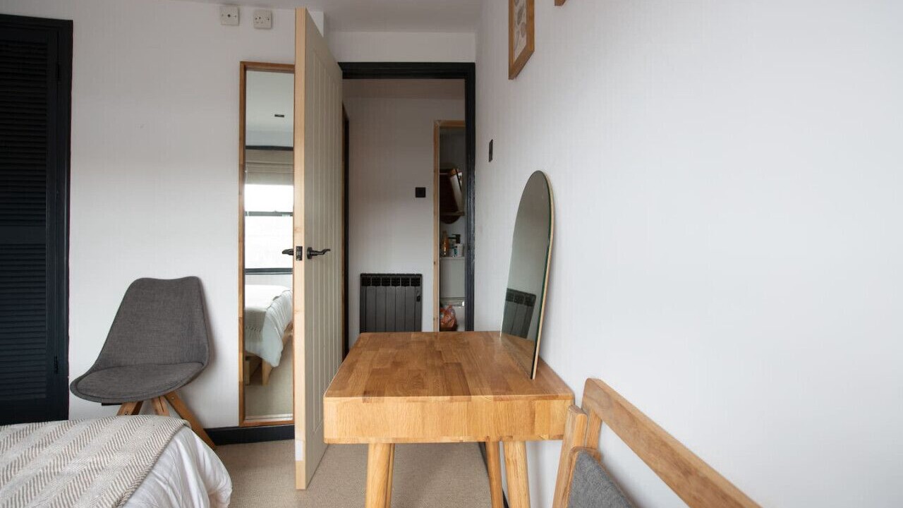 Photo of Bedroom in Mylor Churchtown