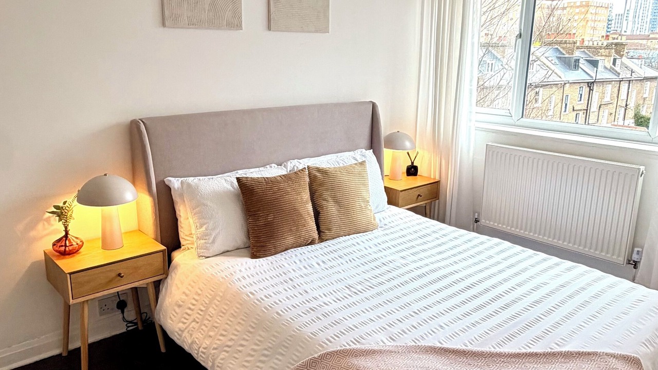 Photo of Bedroom in Vauxhall