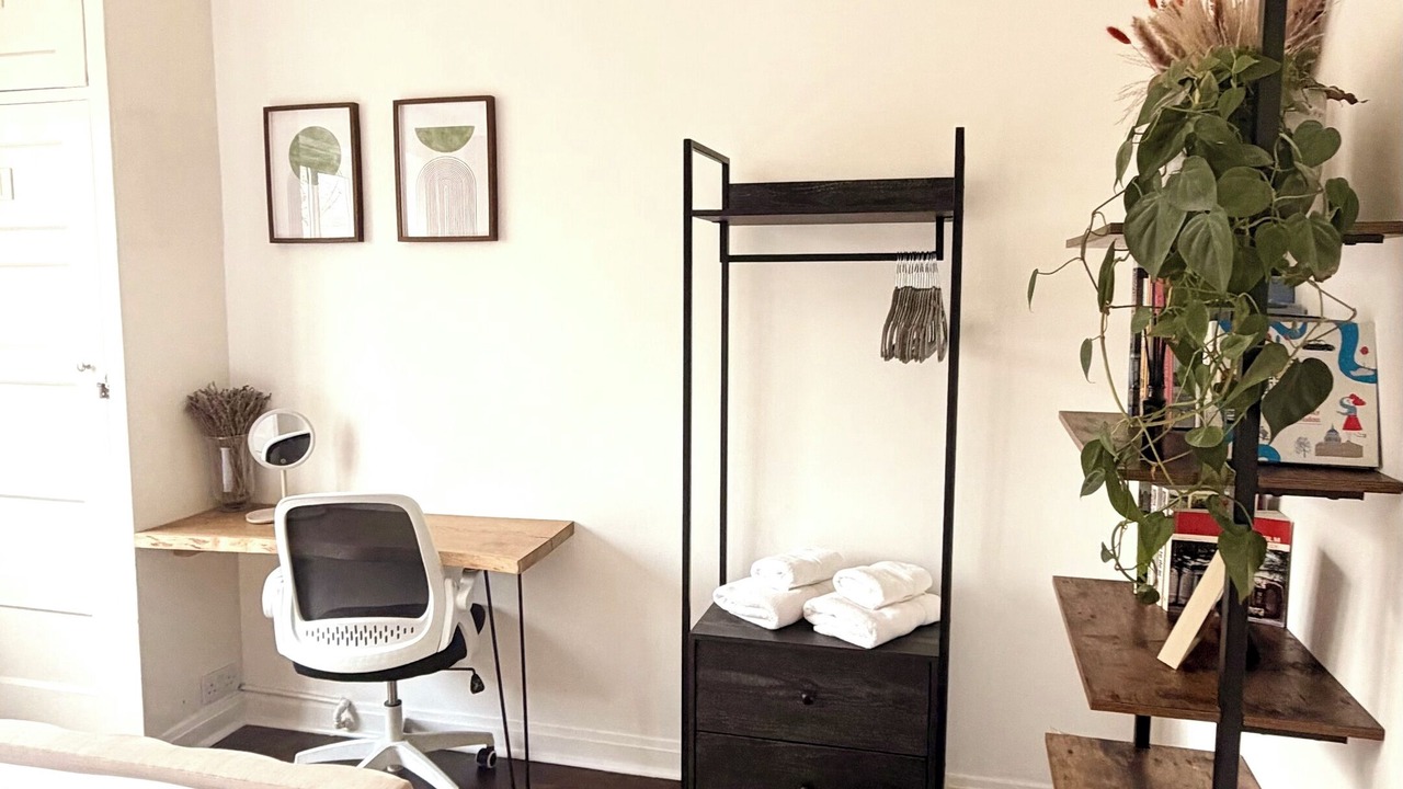 Photo of Bedroom in Vauxhall