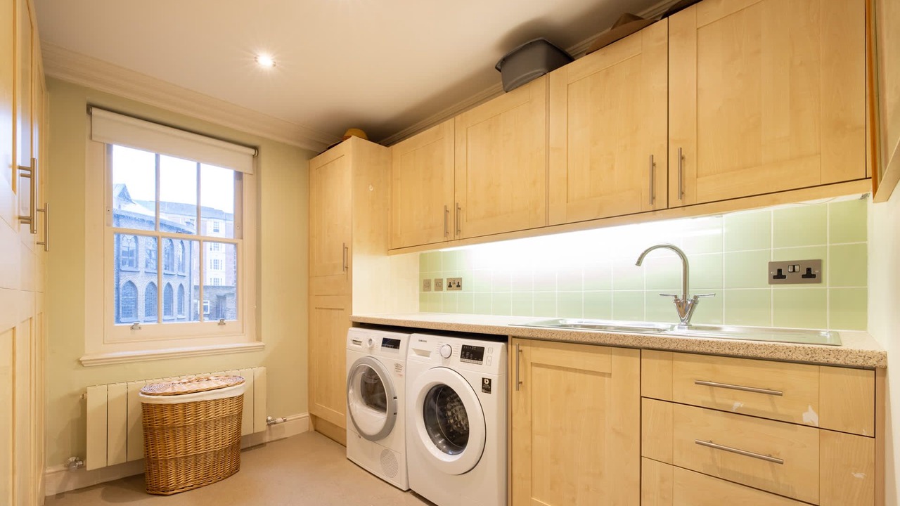 Photo of Bedroom in Lancaster Gate