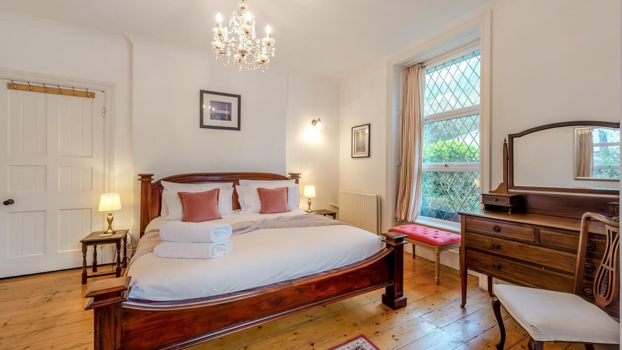 Photo of Bedroom in Mortehoe
