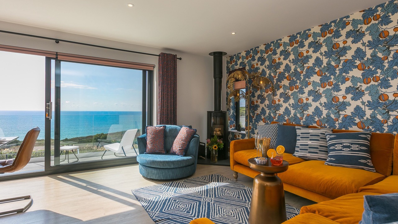 Photo of Livingroom in Praa Sands