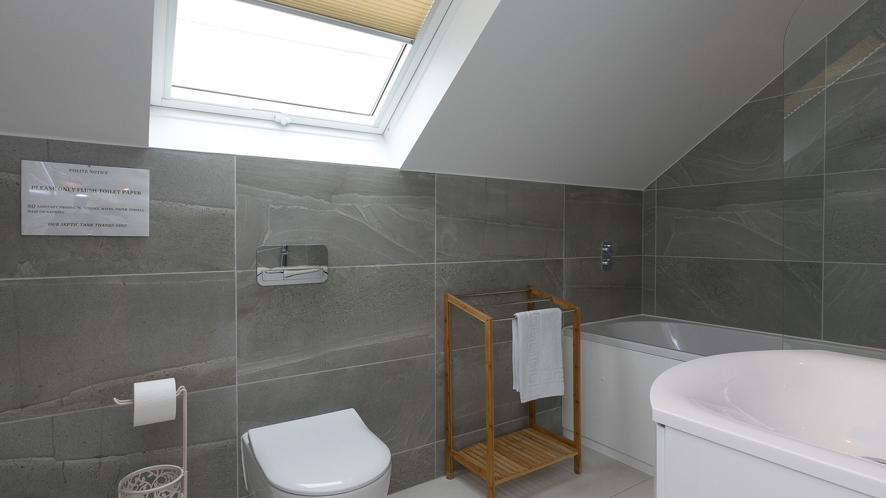 Photo of Bathroom in Praa Sands