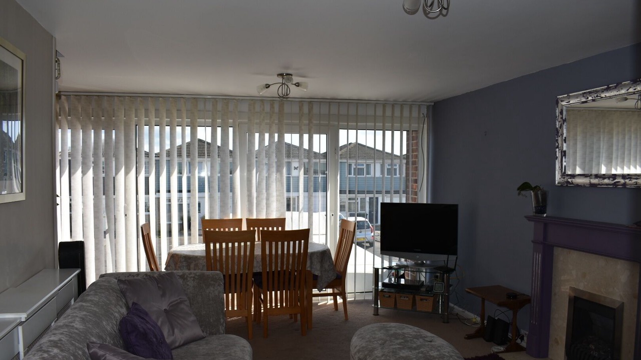 Photo of Livingroom in Gosport