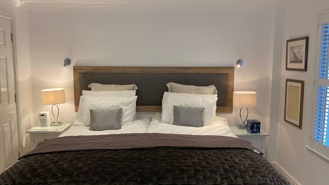 Photo of Bedroom in Cowes