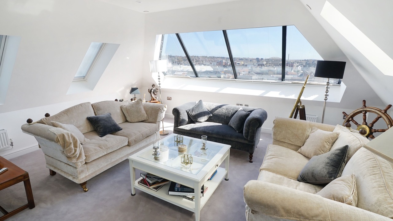 Photo of Livingroom in Cowes