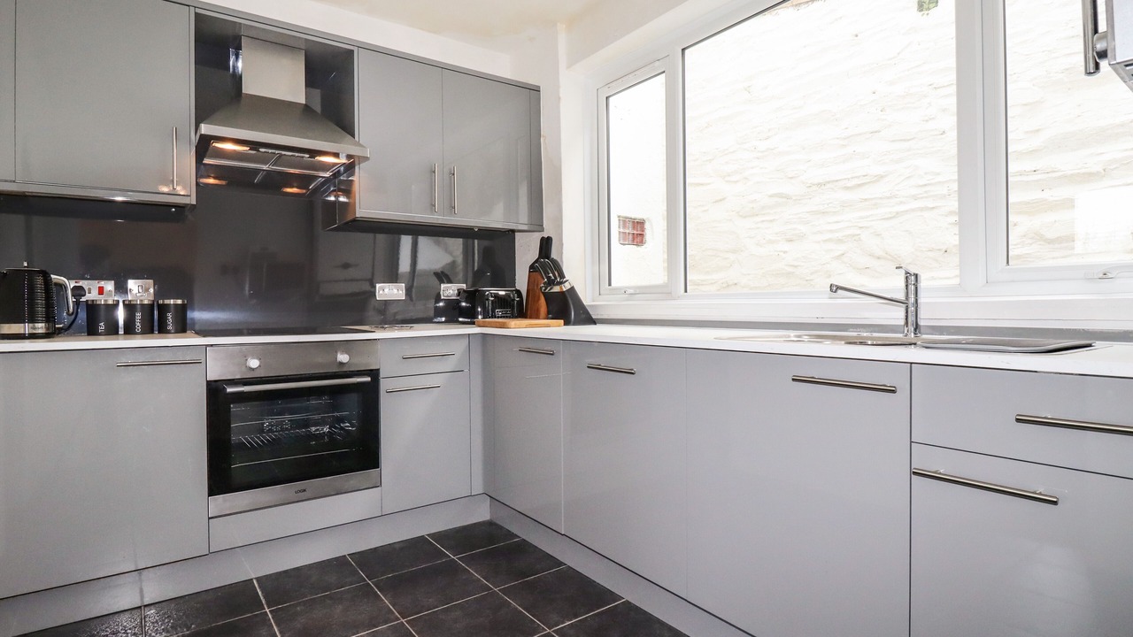Photo of Kitchen in West Looe