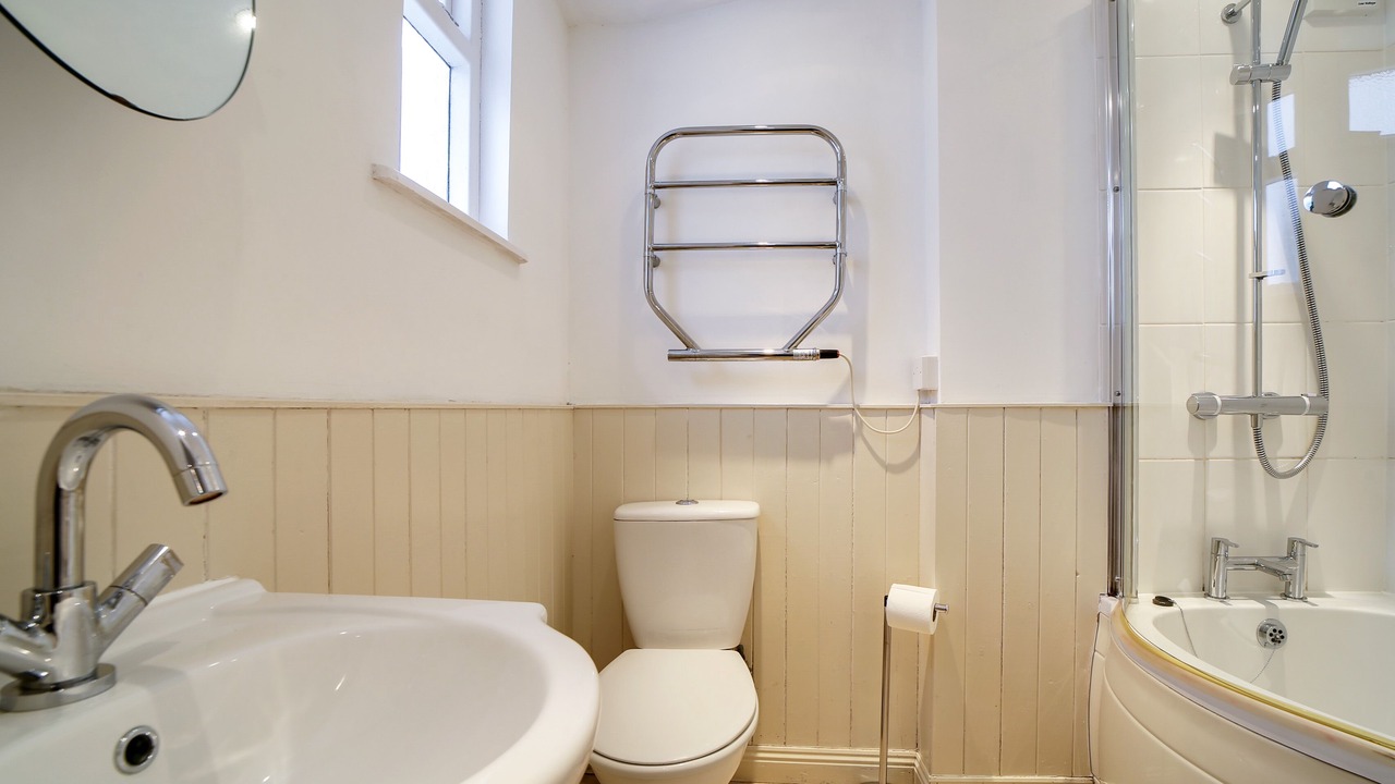 Photo of Bathroom in Port Isaac