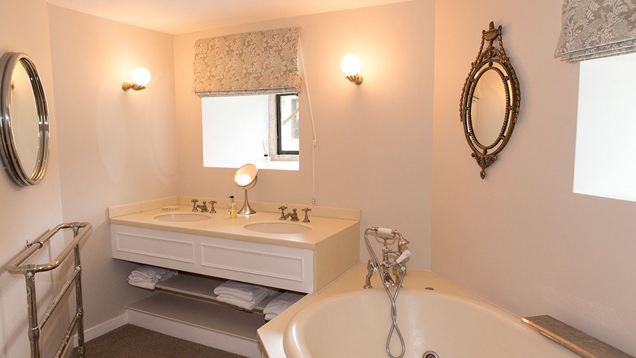 Photo of Bathroom in Walton-in-Gordano
