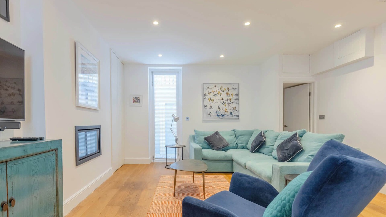 Photo of Livingroom in Warwick