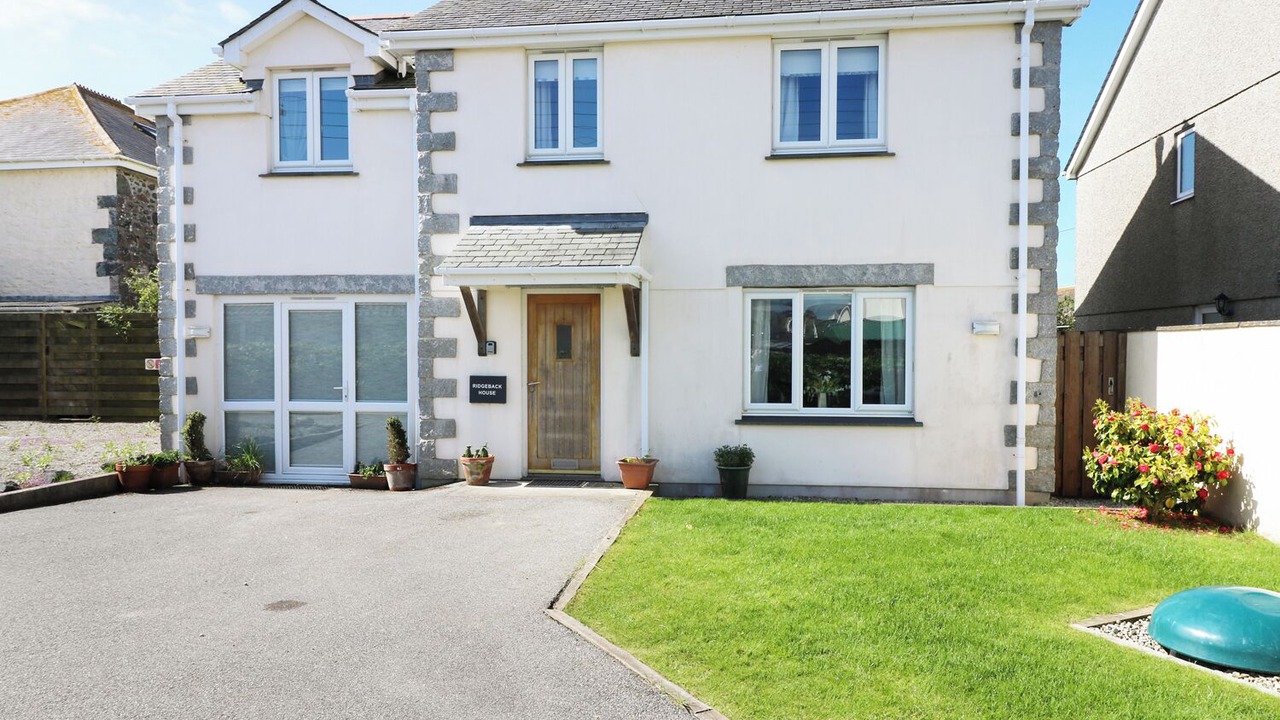 Photo of Outdoor in Mullion