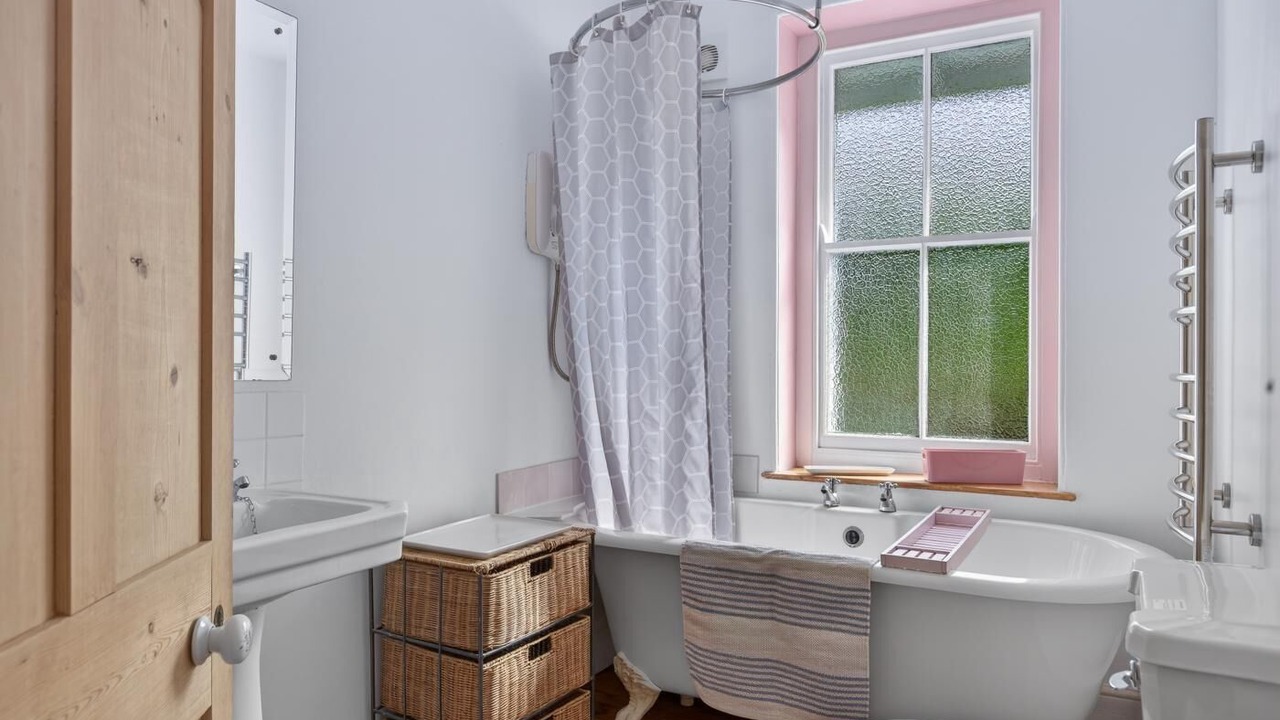 Photo of Bathroom in Mortehoe
