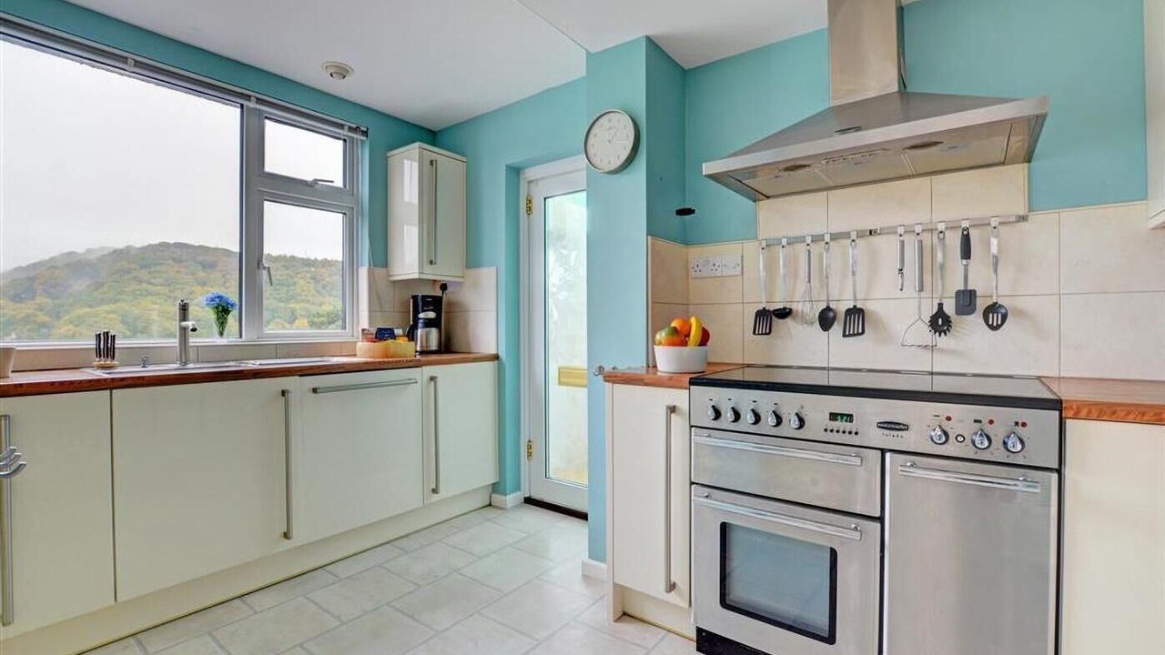 Photo of Kitchen in Lee