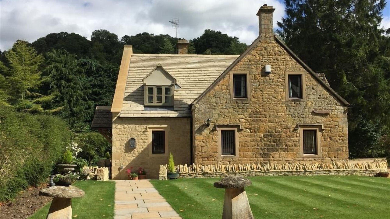Photo of Outdoor in Buckland