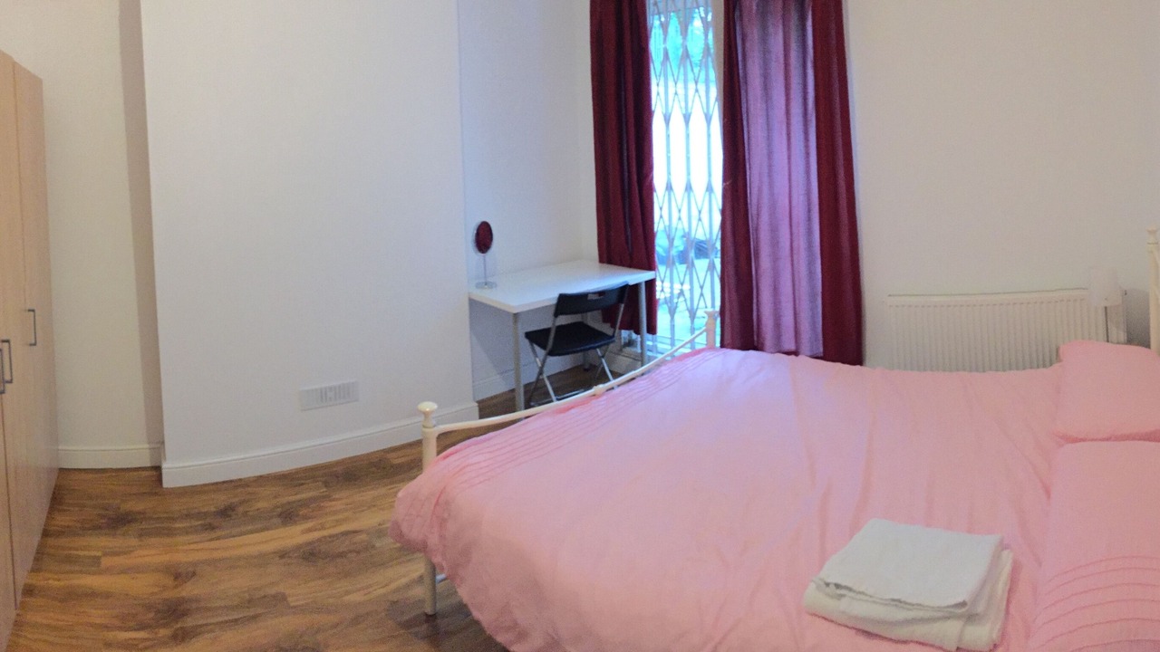 Photo of Bedroom in Cricklewood