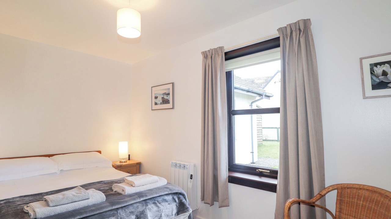 Photo of Bedroom in Poolewe