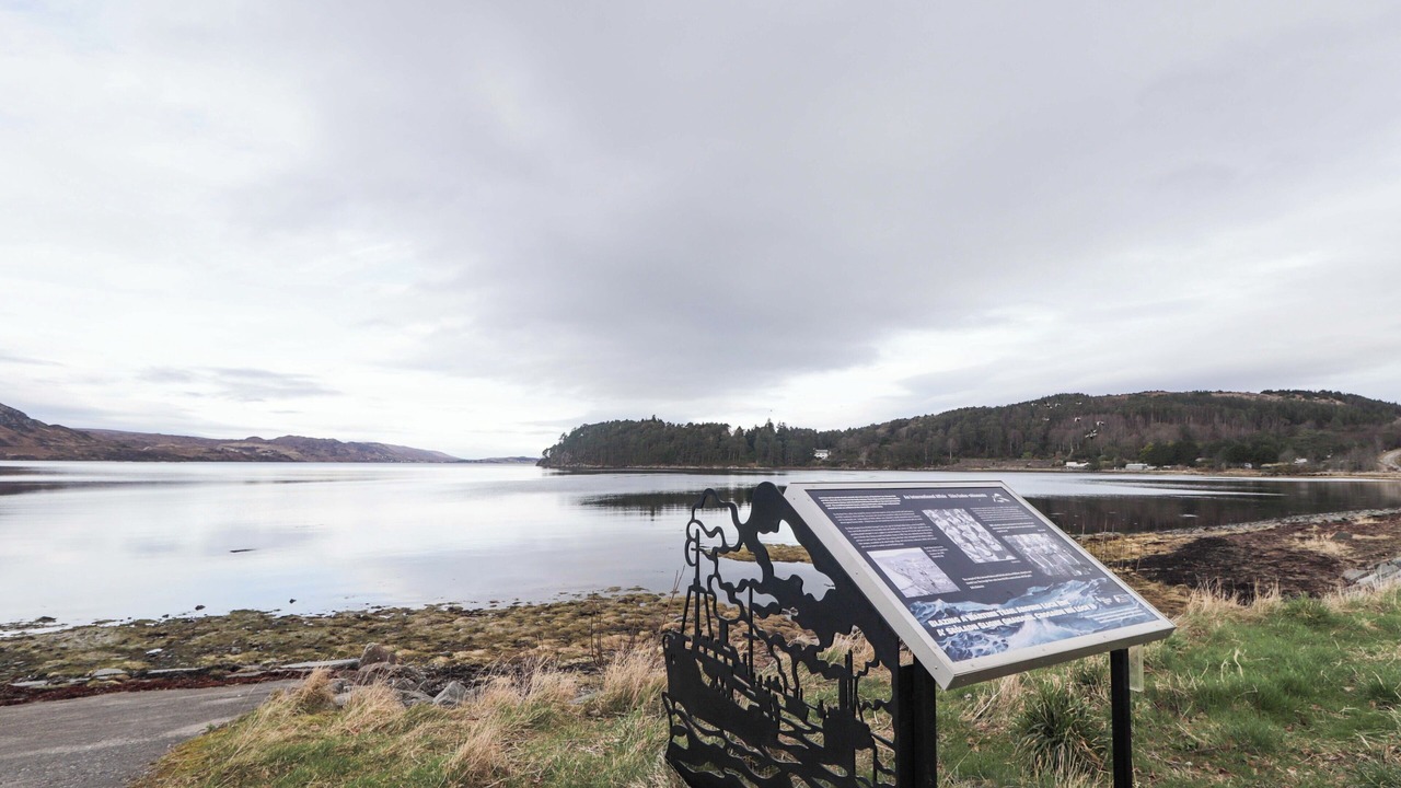 Photo of Others in Poolewe