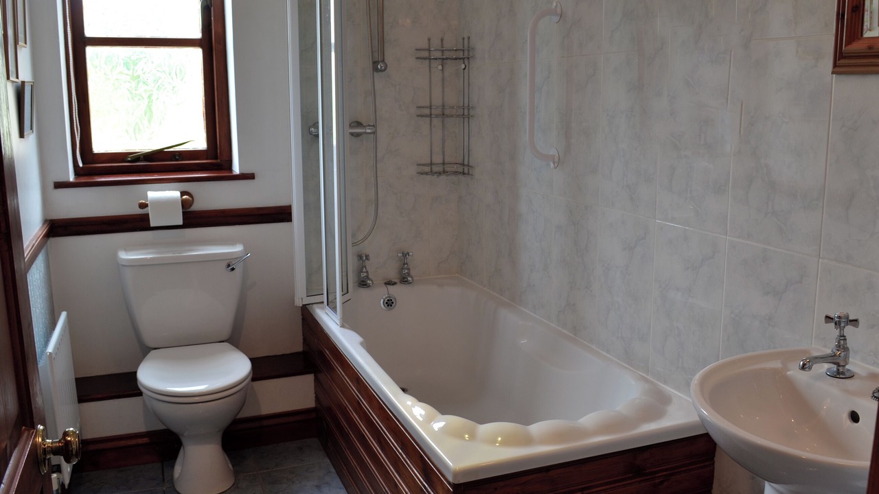Photo of Bathroom in Evershot