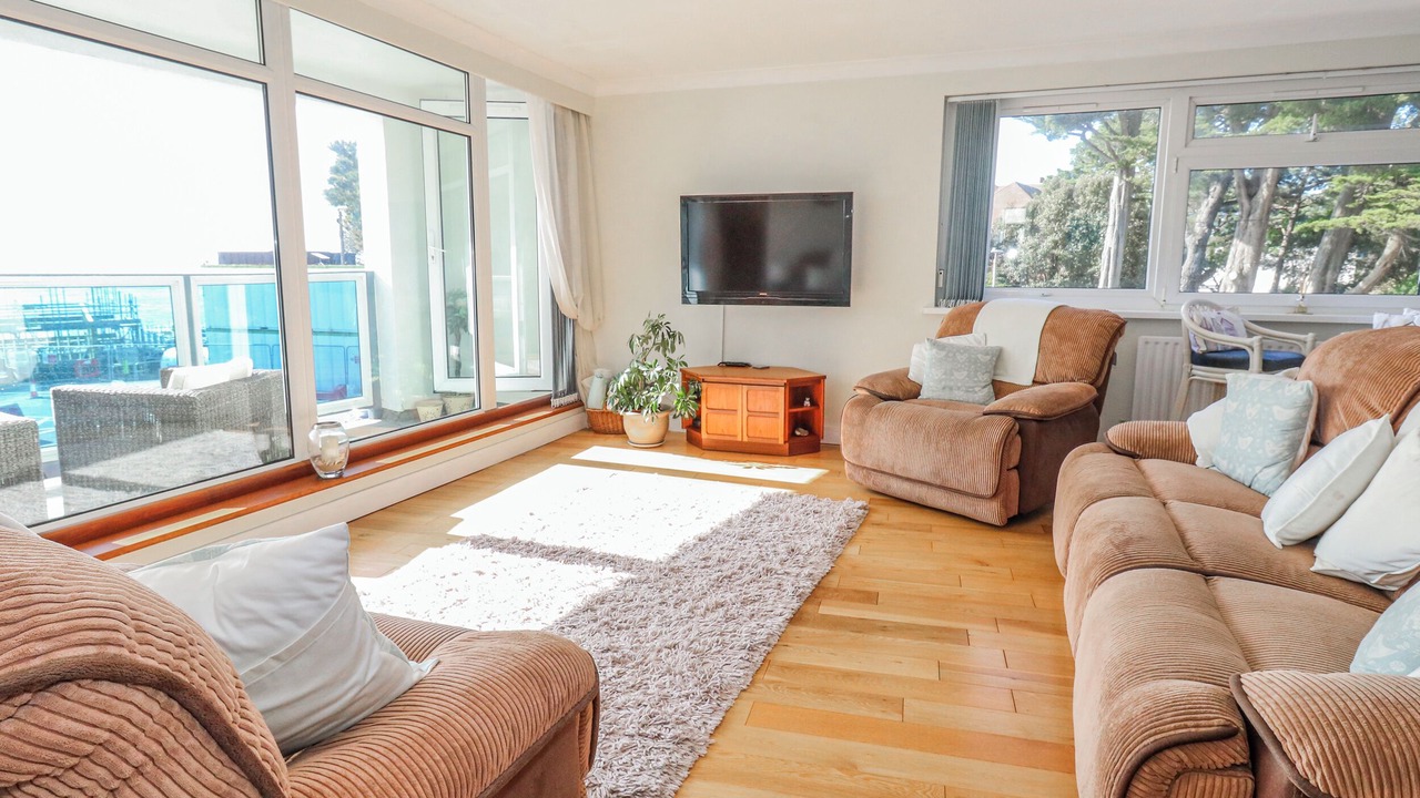 Photo of Livingroom in Sandbanks