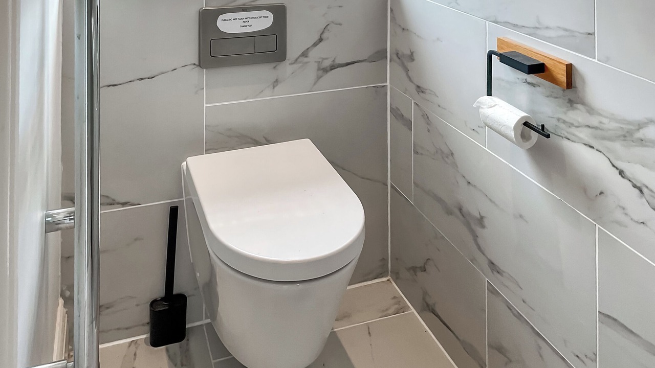 Photo of Bathroom in Eleighwater