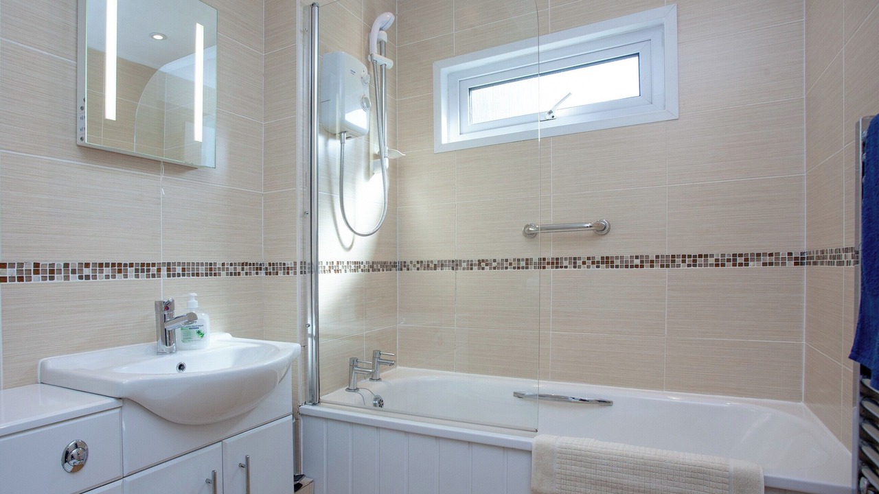 Photo of Bathroom in Dawlish Warren