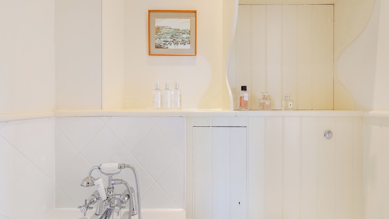 Photo of Bathroom in East Dean and Friston