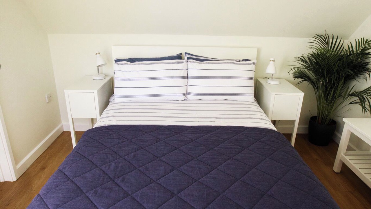 Photo of Bedroom in Yattendon