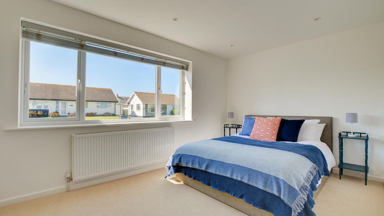 Photo of Bedroom in Constantine Bay