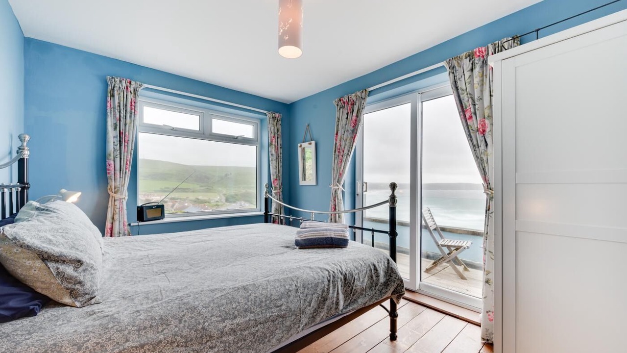 Photo of Bedroom in Mortehoe