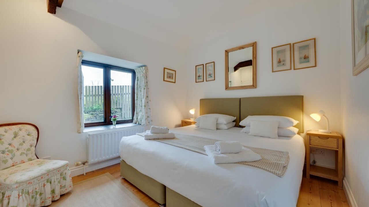 Photo of Bedroom in St Minver