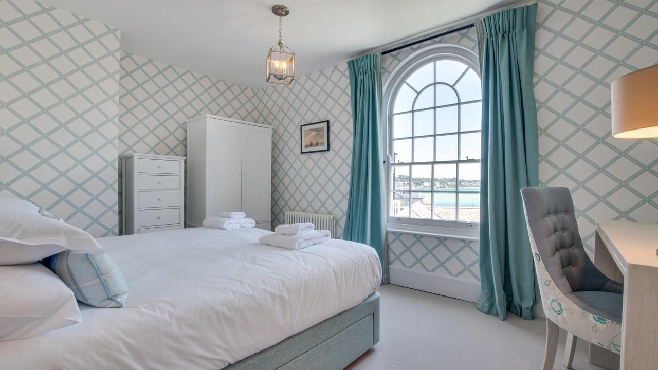 Photo of Bedroom in Treator