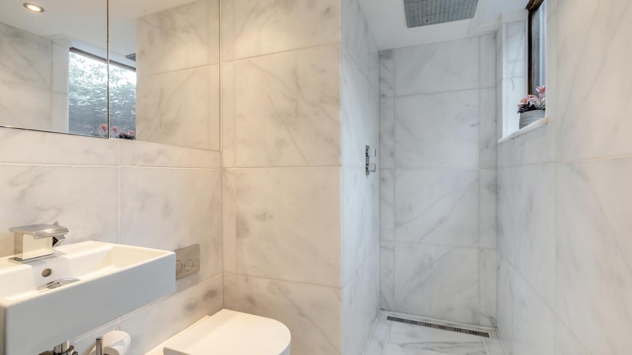 Photo of Bathroom in Winfrith Newburgh