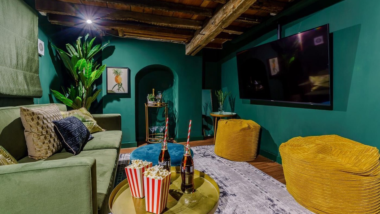 Photo of Livingroom in Canterbury