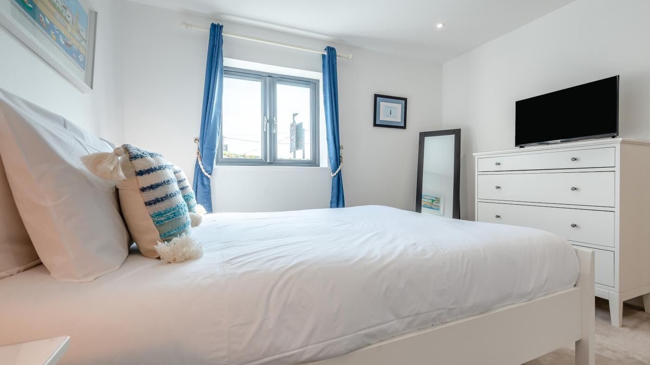 Photo of Bedroom in Porthleven