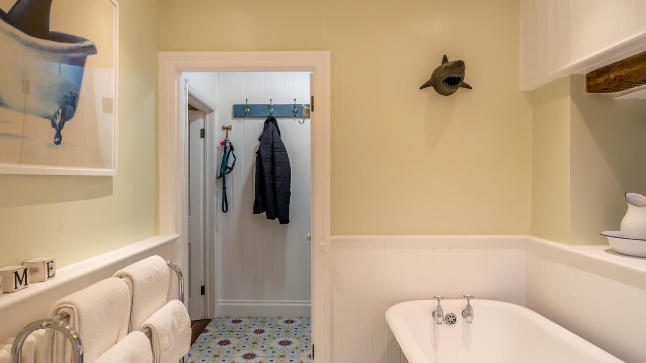 Photo of Bathroom in Newlyn