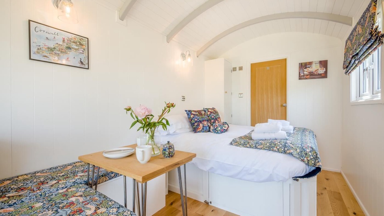 Photo of Bedroom in Mylor Churchtown