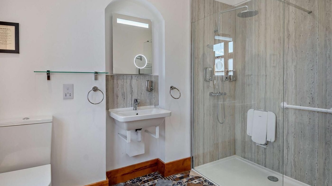 Photo of Bathroom in Bungay
