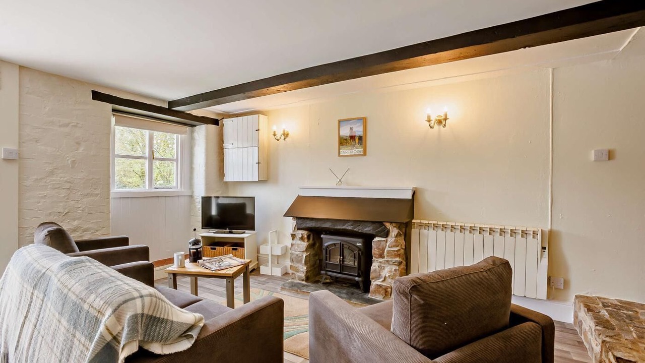 Photo of Livingroom in Black Torrington
