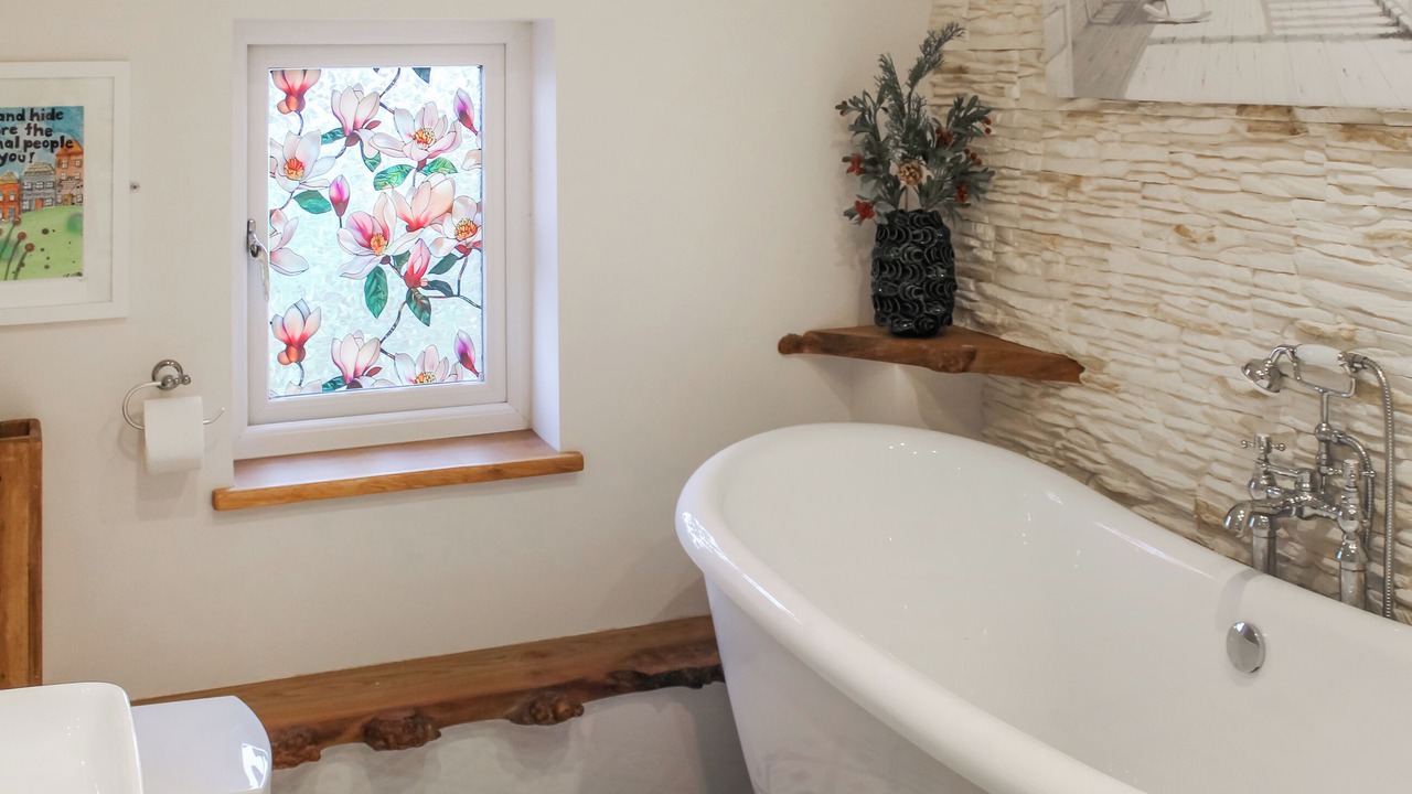 Photo of Bathroom in Stithians