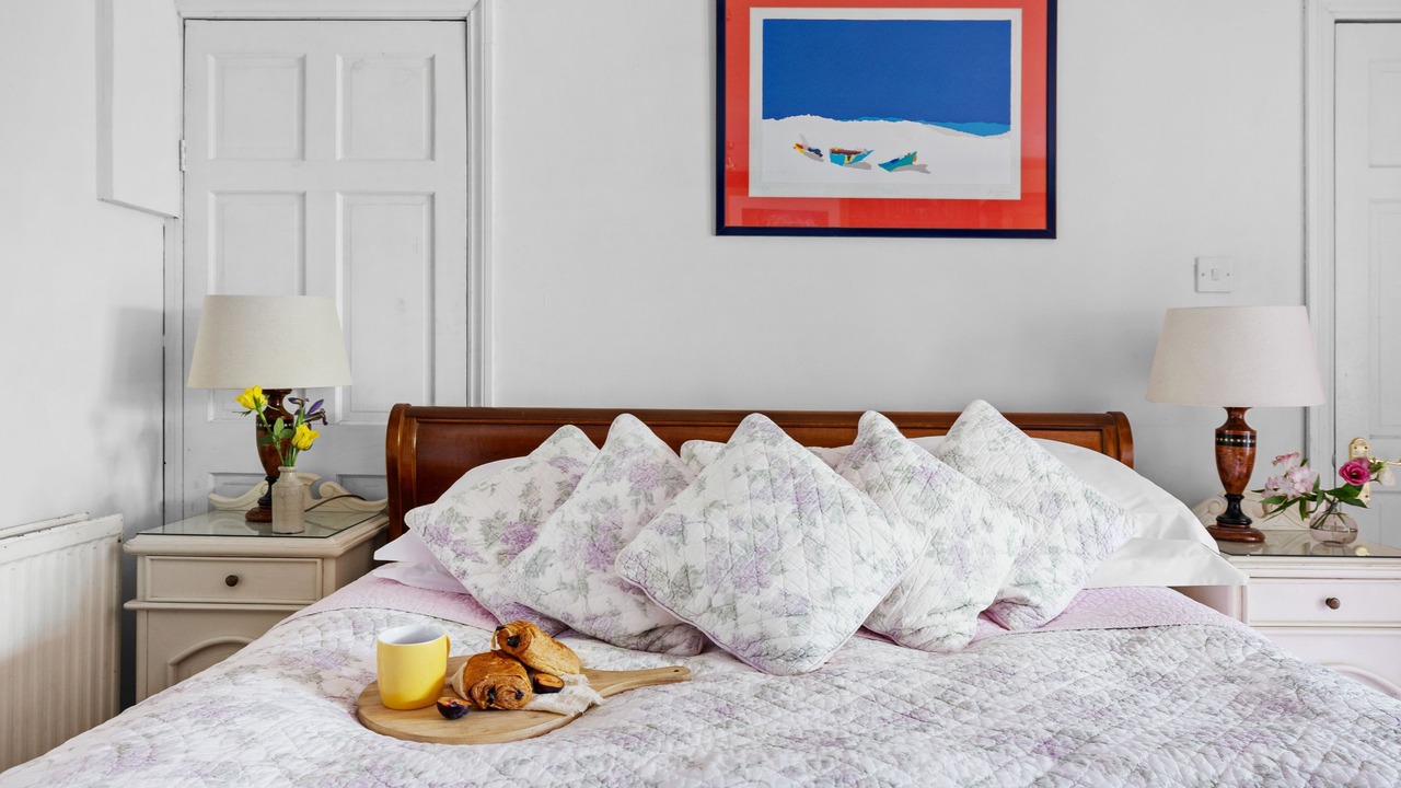 Photo of Bedroom in Dittisham