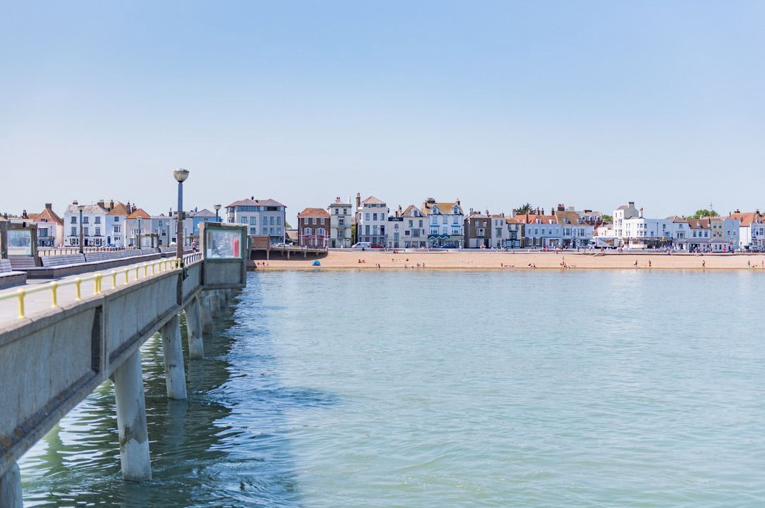 Photo of Others in Deal