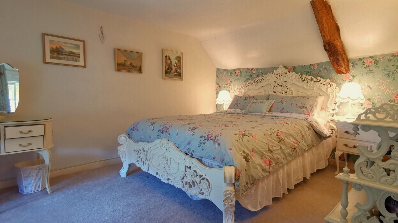 Photo of Bedroom in Dolton