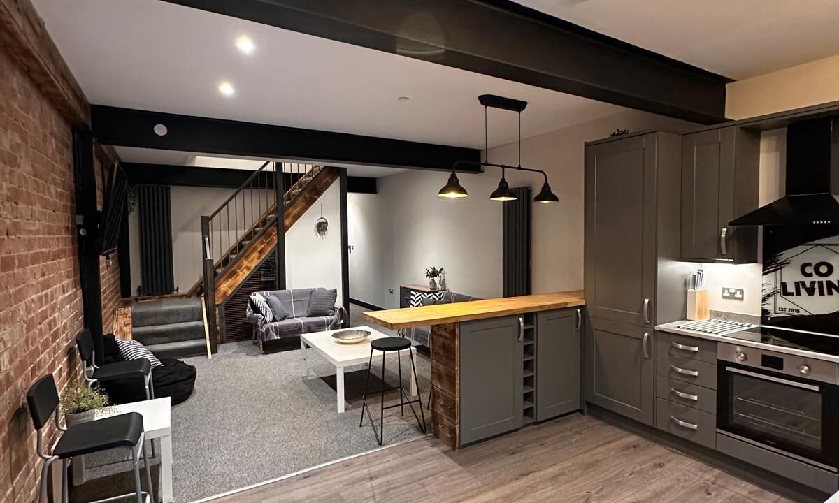 Photo of Livingroom in Exeter