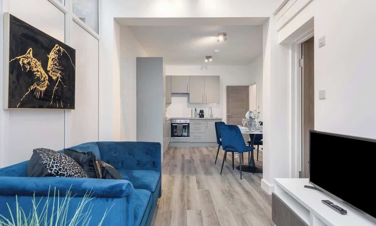 Photo of Livingroom in Brent Cross