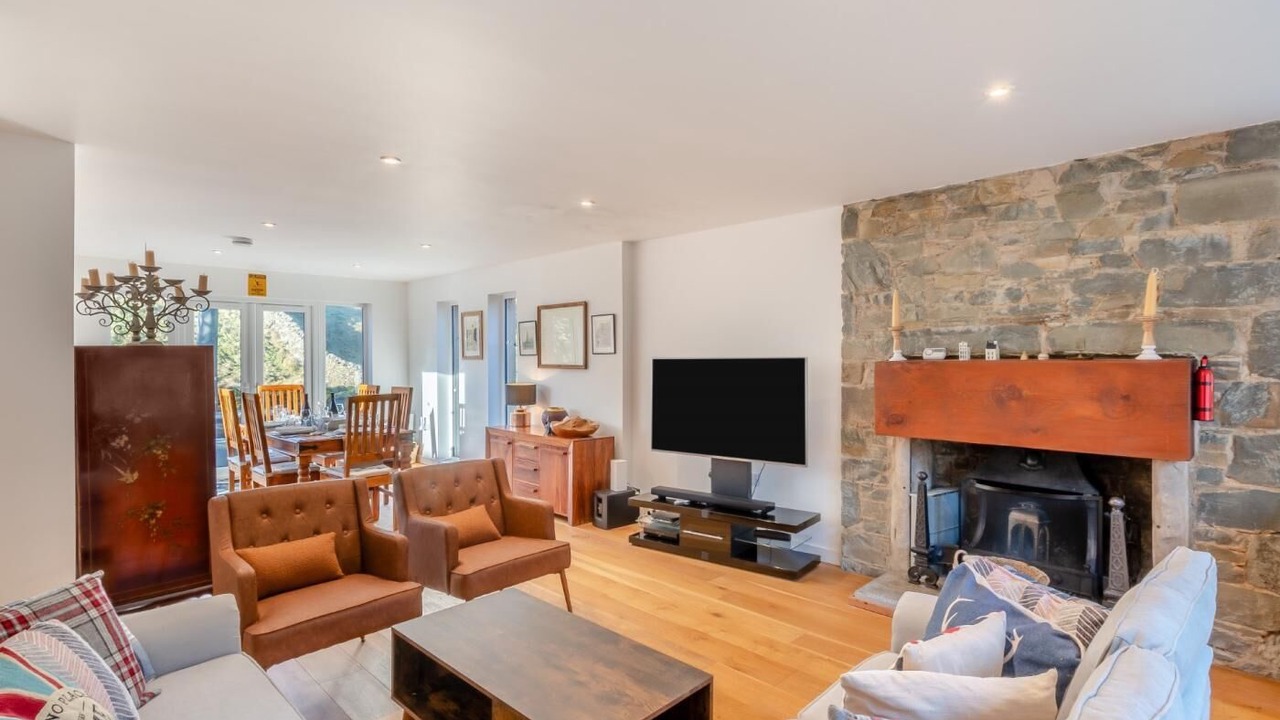 Photo of Livingroom in Hawick